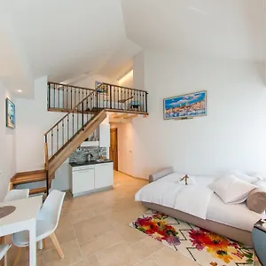 https://bazzar-apartments.hotels-in-trogir.com